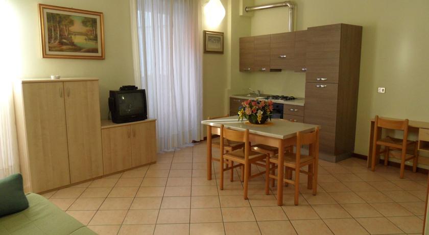 Casa Vacanze Touring Verbania Extérieur photo